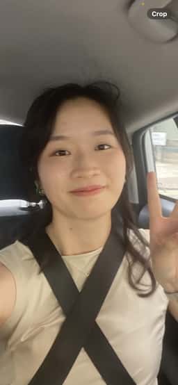 Selfie used to create AI headshot