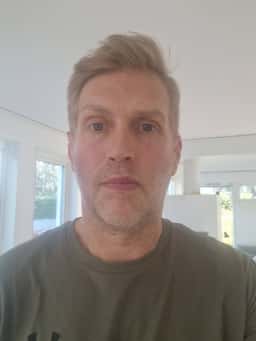 Selfie used to create AI headshot